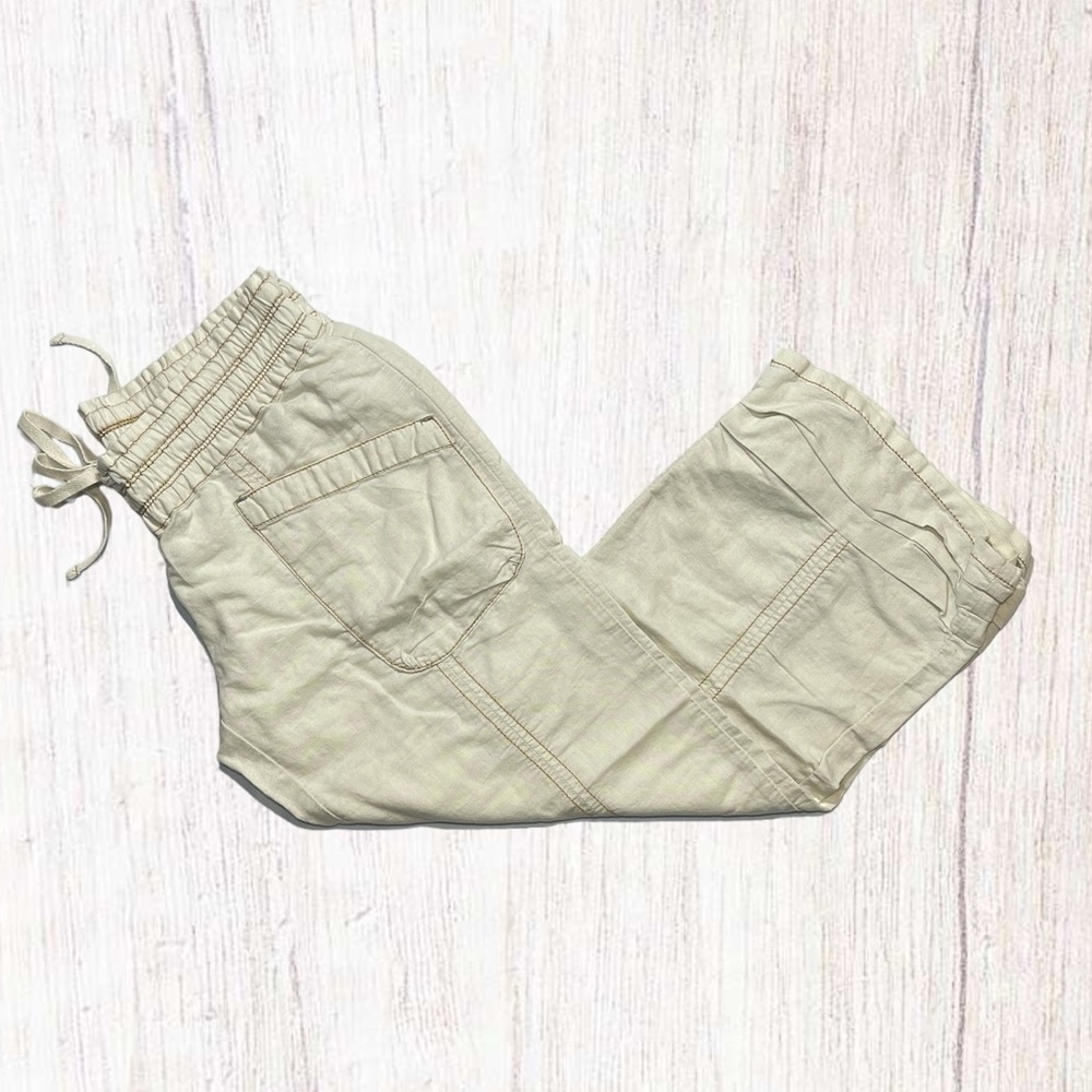 Free People off white Capri Pants